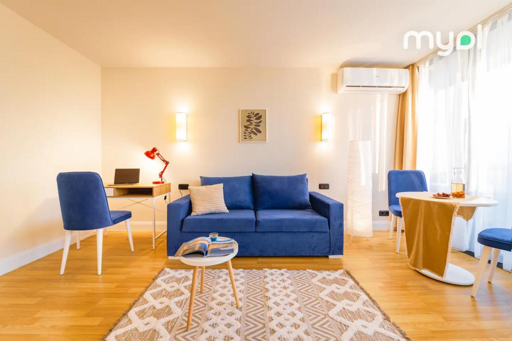 Orby Cyty C Blok In Appartement